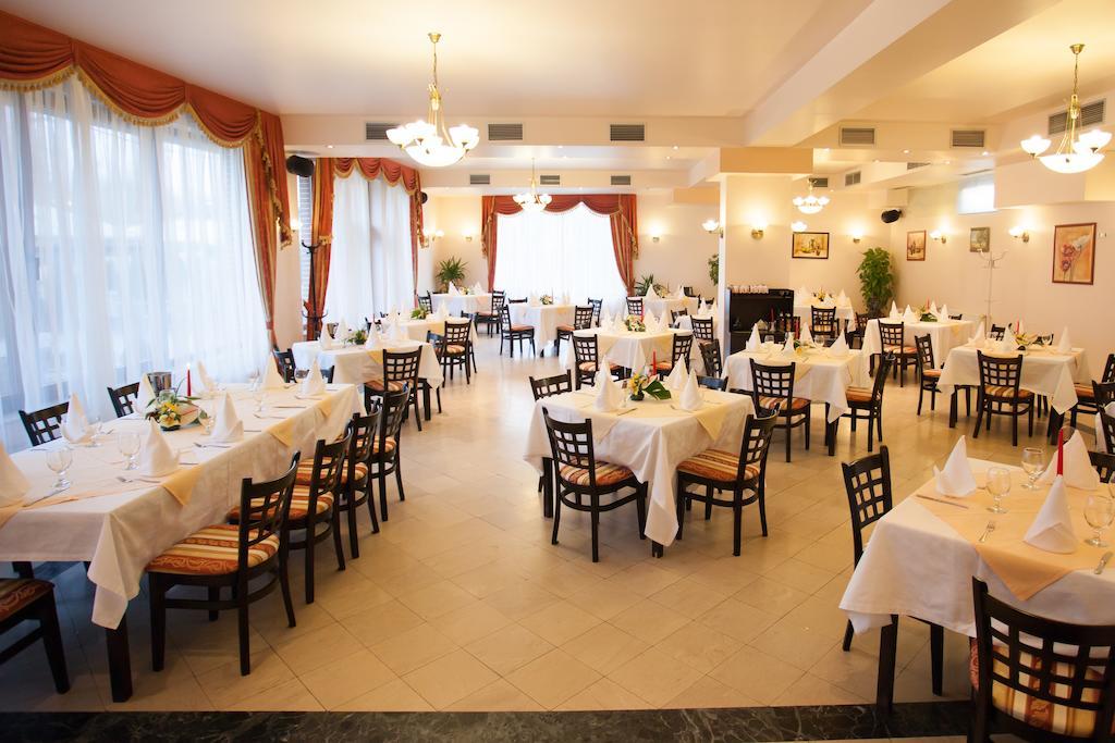 Casa Vanatoreasca Mogosoaia Bagian luar foto